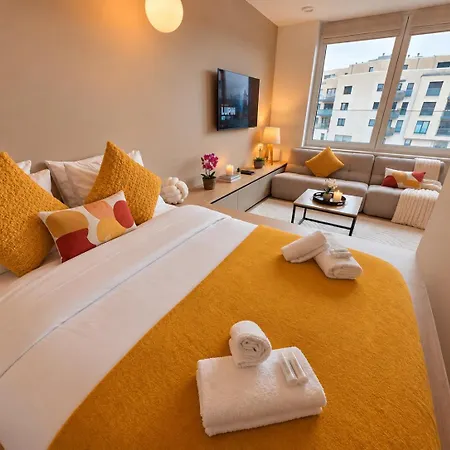 Urban With Cozy Touches Luxemburg